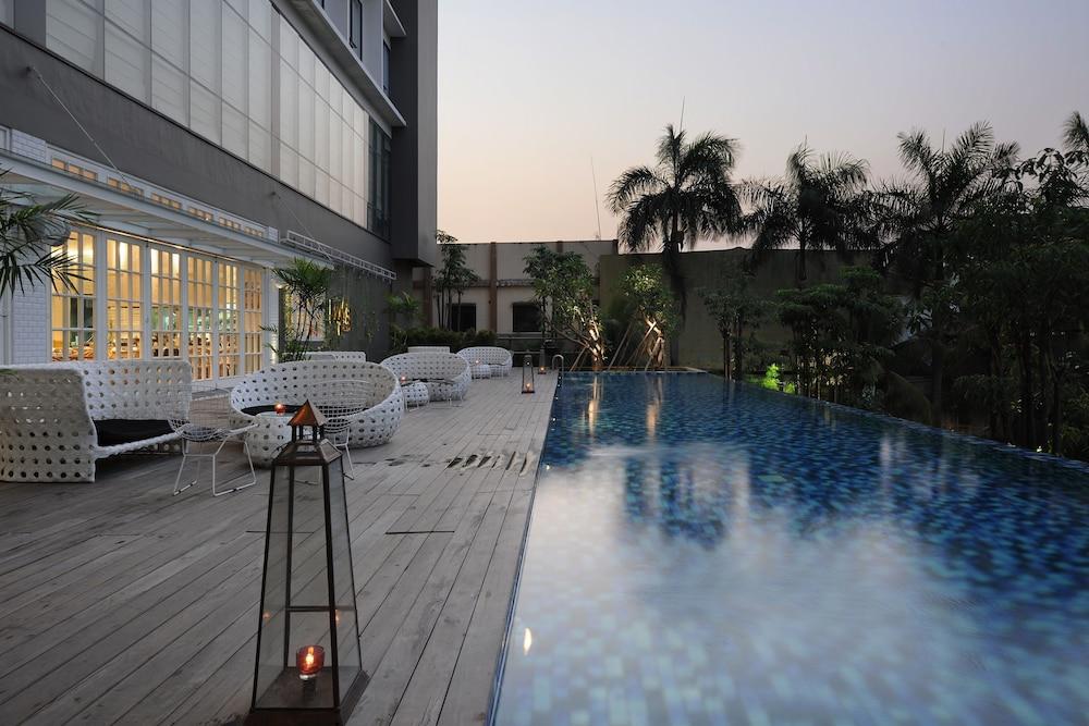 Veranda Hotel Pakubuwono Jakarta Ngoại thất bức ảnh